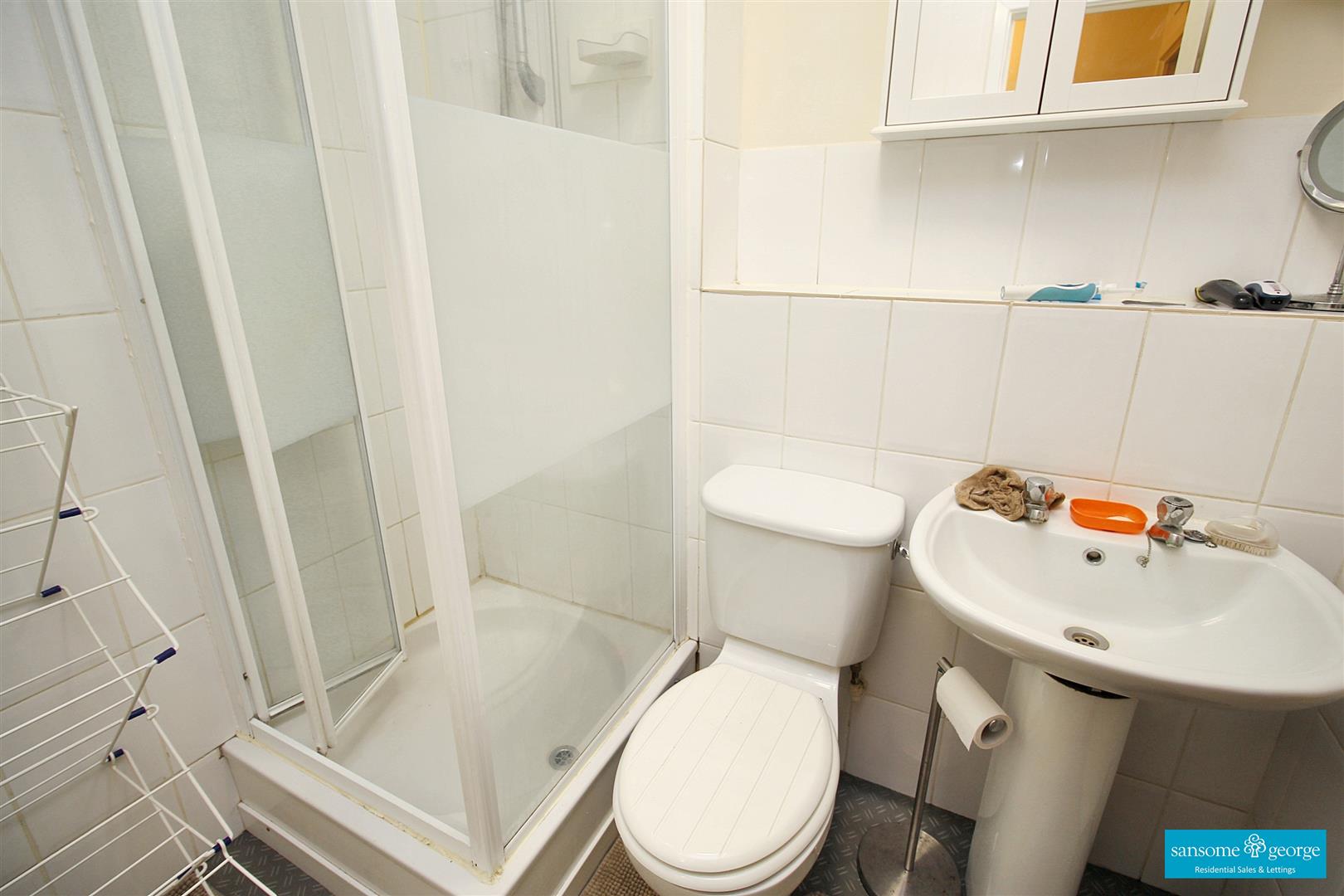 Wyre Court, Tilehurst, Reading